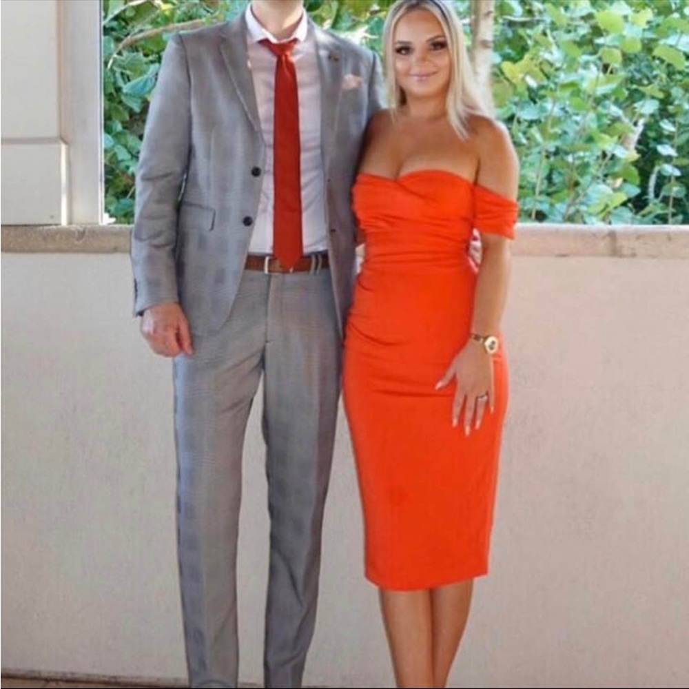 House of CB Anaelle Red/Orange dress size small